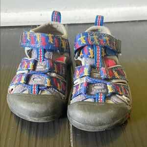 Keen Blue and Red Lizard Sandals Comfortable Slide Design